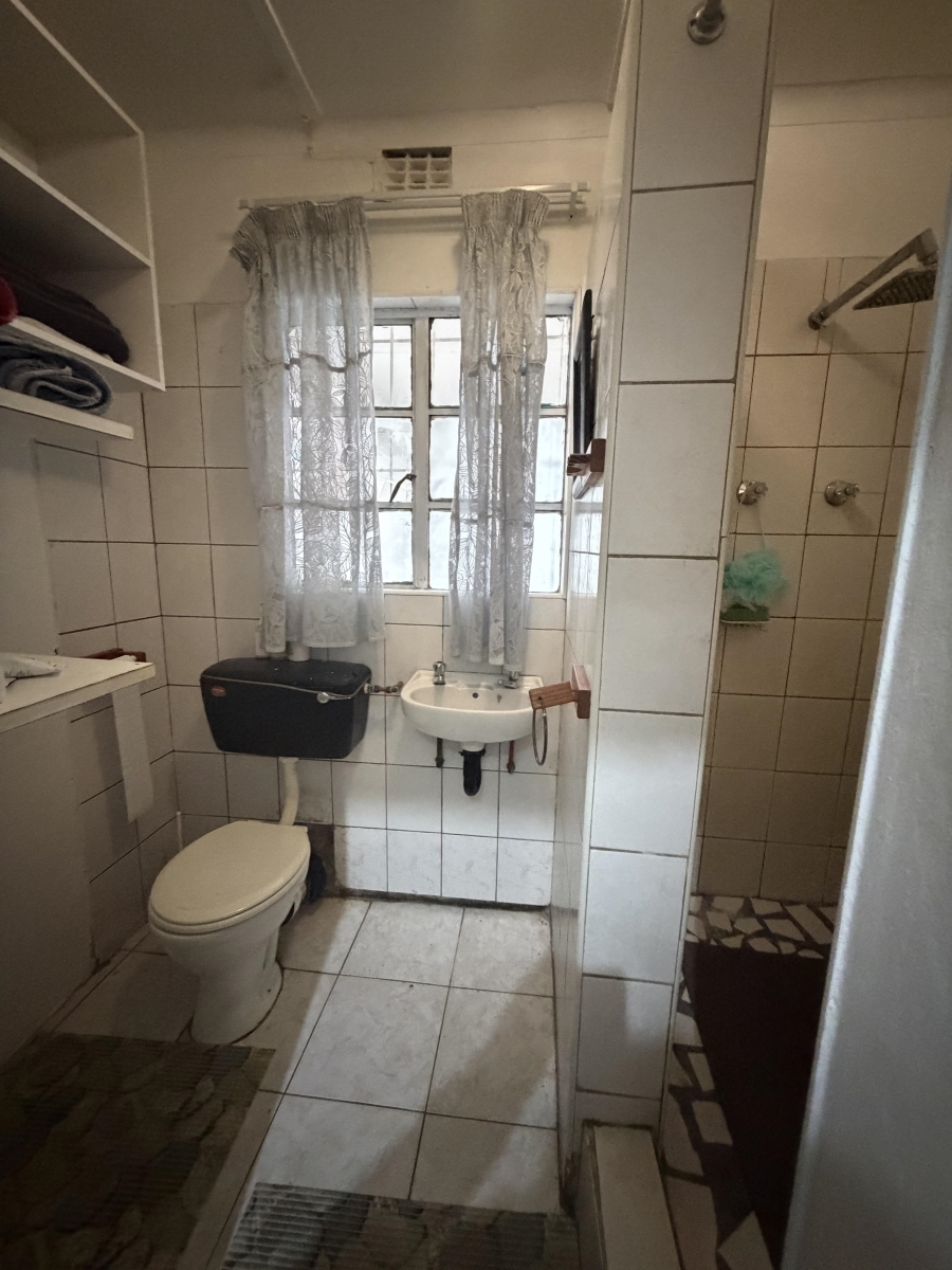 5 Bedroom Property for Sale in Morningside Eastern Cape